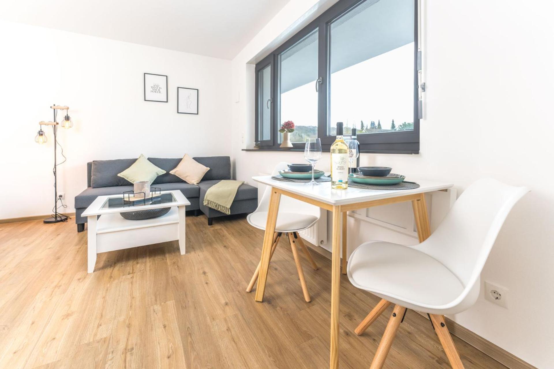Modernes Apartment Mit Privatem Stellplatz Wenige Minuten Von Der Innenstadt & Mosel Coblenza Exterior foto