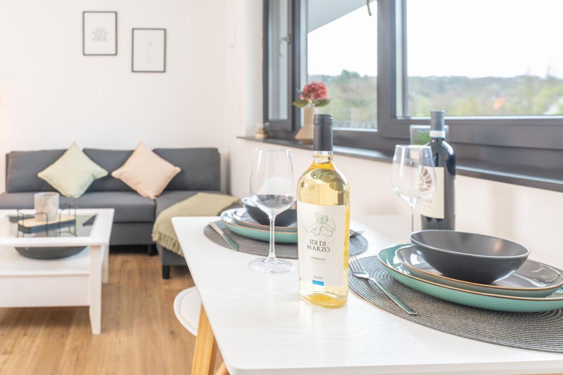 Modernes Apartment Mit Privatem Stellplatz Wenige Minuten Von Der Innenstadt & Mosel Coblenza Exterior foto